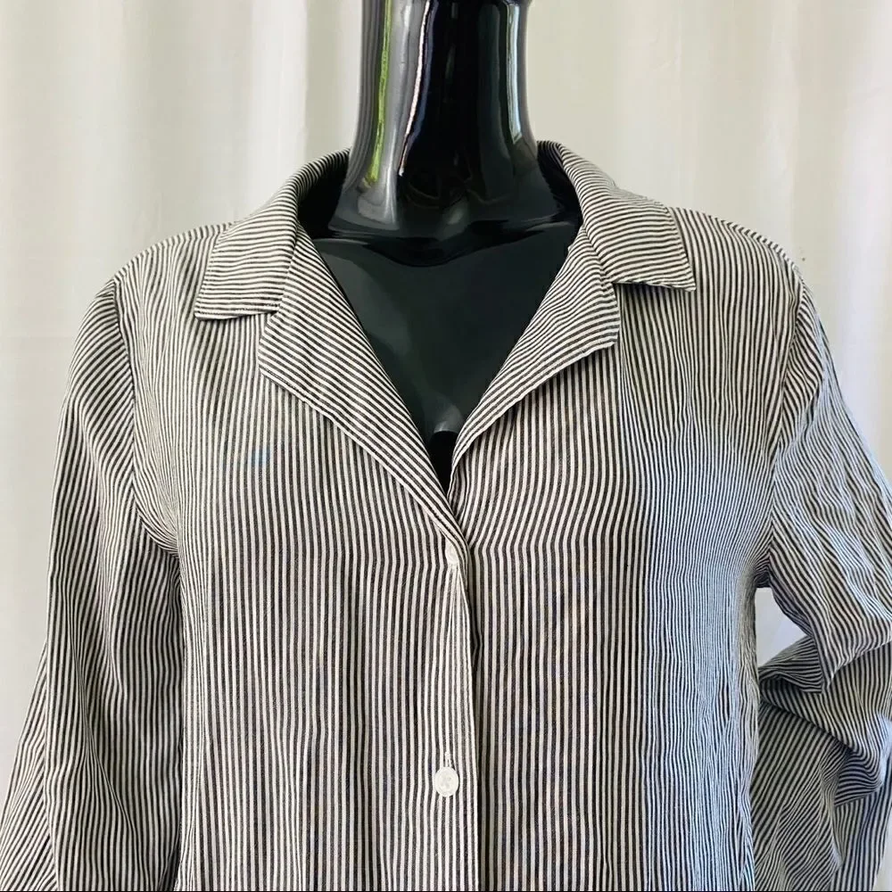Cloth & Stone Stripe Flare Sleeve Button Down Top Size Medium